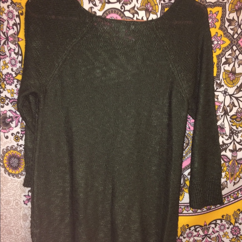 Sweater - Picture 3 of 3